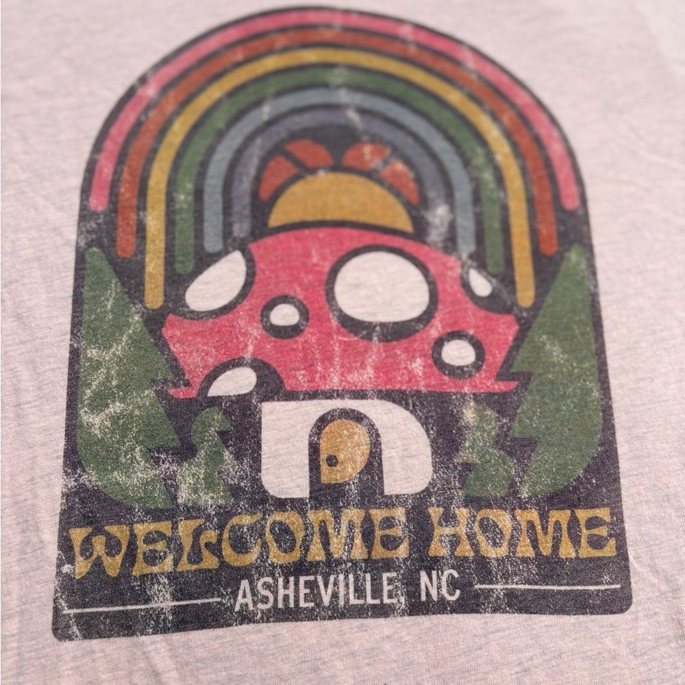 "Welcome Home" Asheville, NC  Unisex Tee, size M - Menottees
